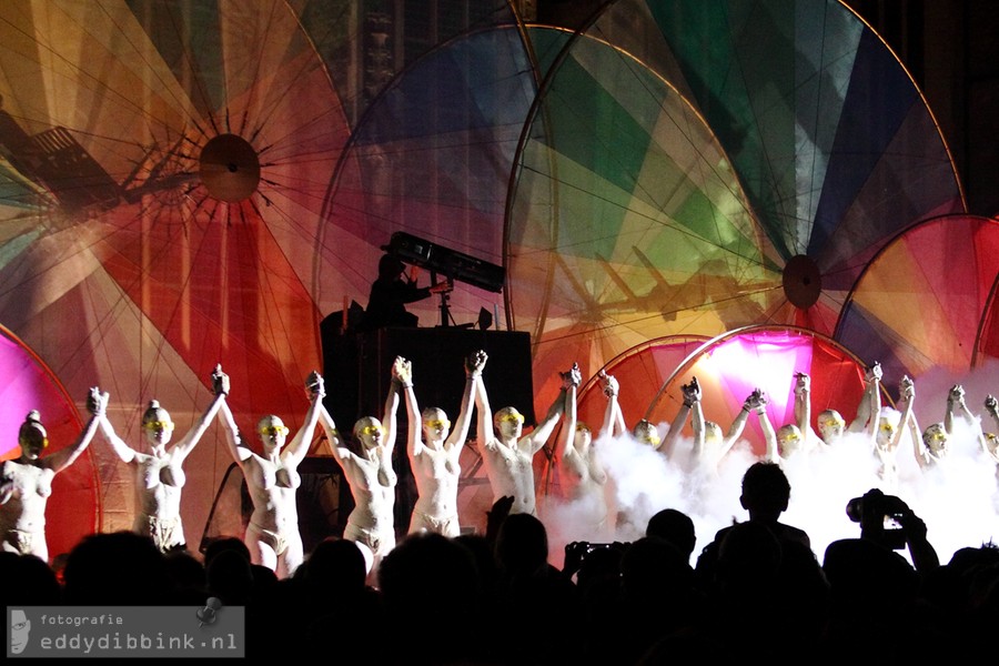 2014-07-11 Compagnie Off - Les Roues de Couleurs (Deventer Op Stelten) 010